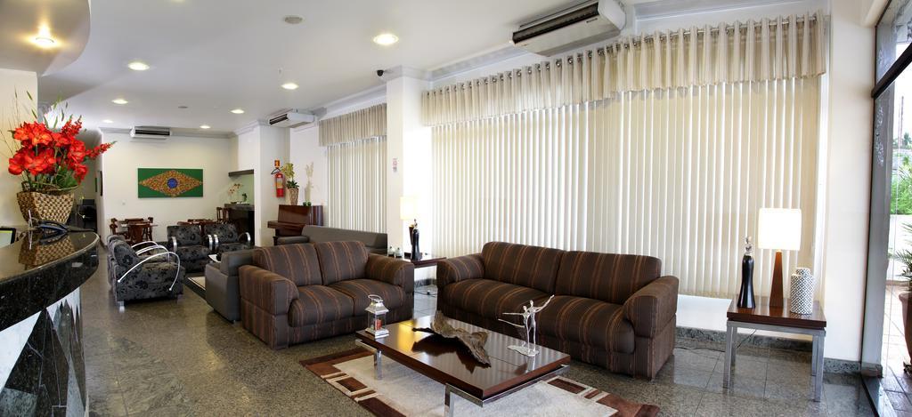 Summit Montese Tower Hotel ريزندي المظهر الخارجي الصورة