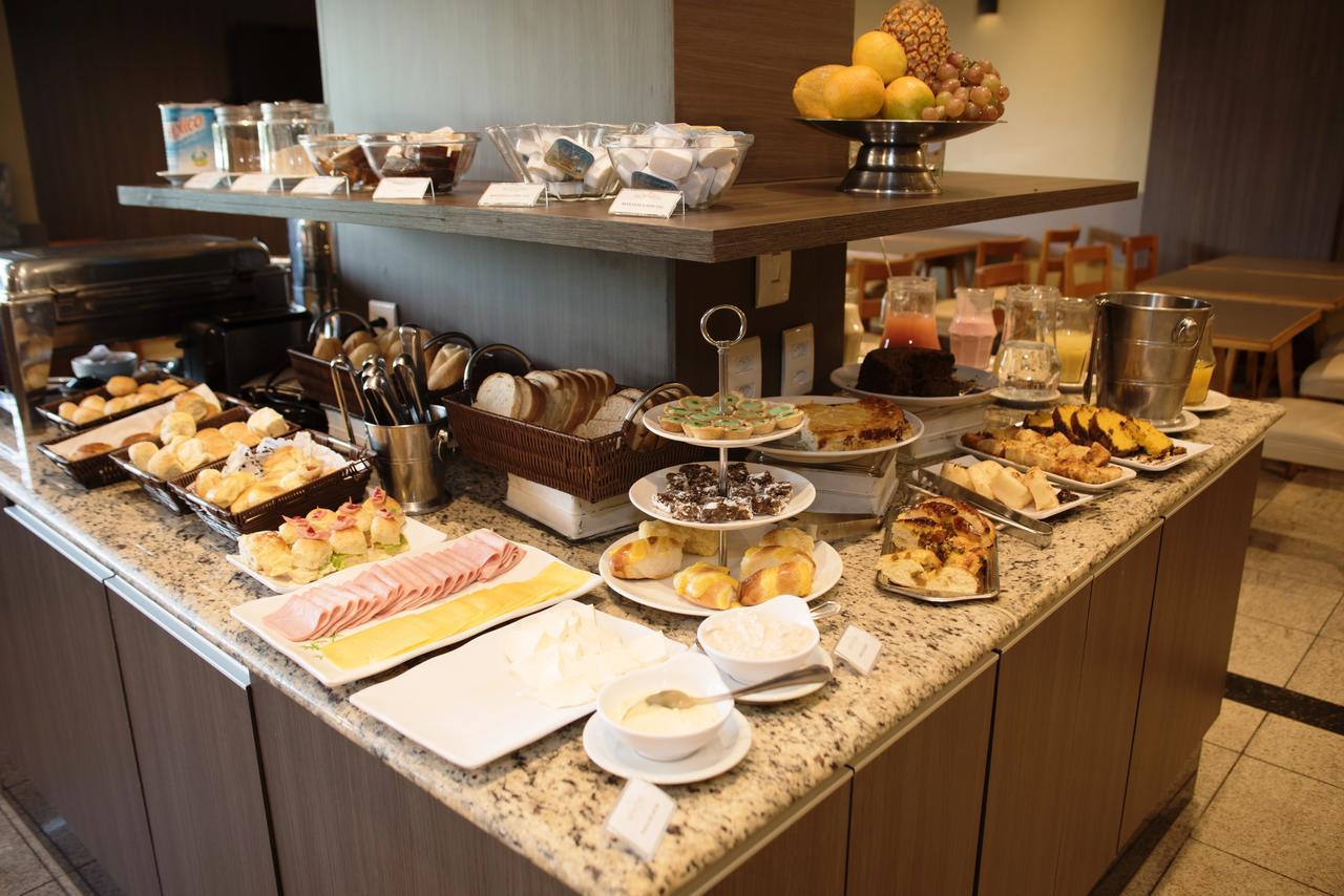 Summit Montese Tower Hotel ريزندي المظهر الخارجي الصورة